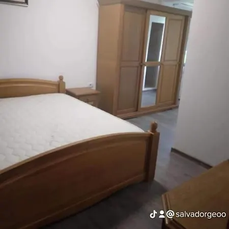 Alloggio in famiglia Casa De Vacanta Mari *