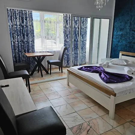 Δωμάτια σε οικογενειακή κατοικία Casa De Vacanta Mari