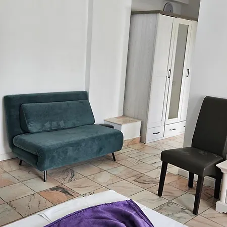 Casa De Vacanta Mari Homestay *